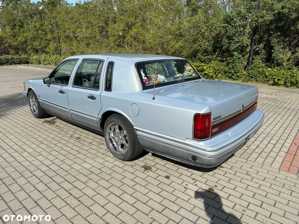Lincoln Town Car 4.6 Executive - 10