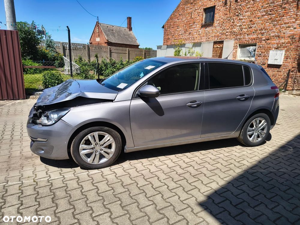 Peugeot 308 - 11