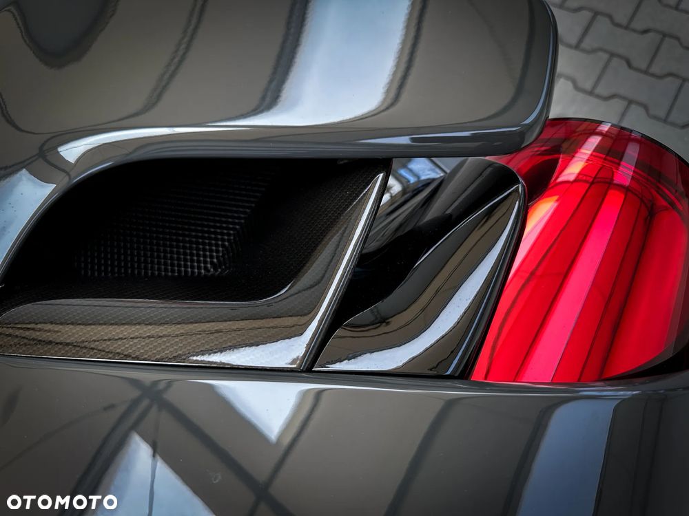 Ferrari 488 Pista - 19