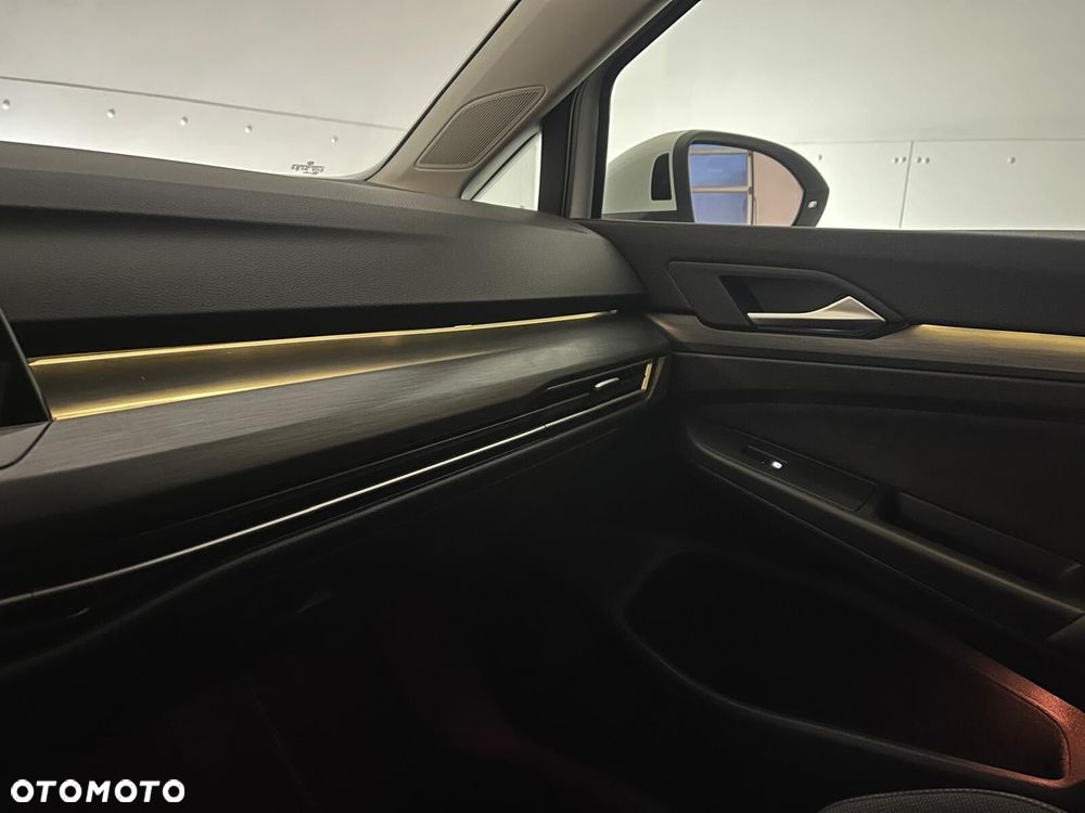 Volkswagen Golf - 15