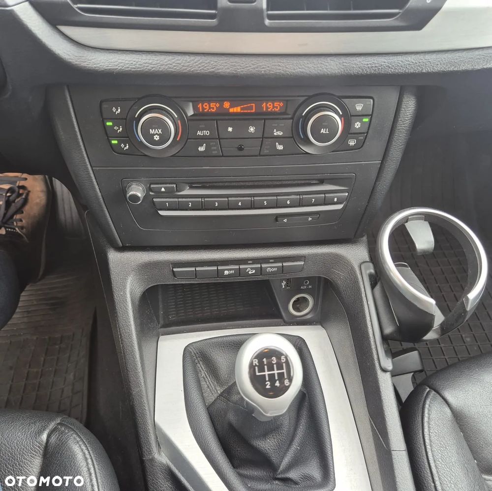 BMW X1 - 13
