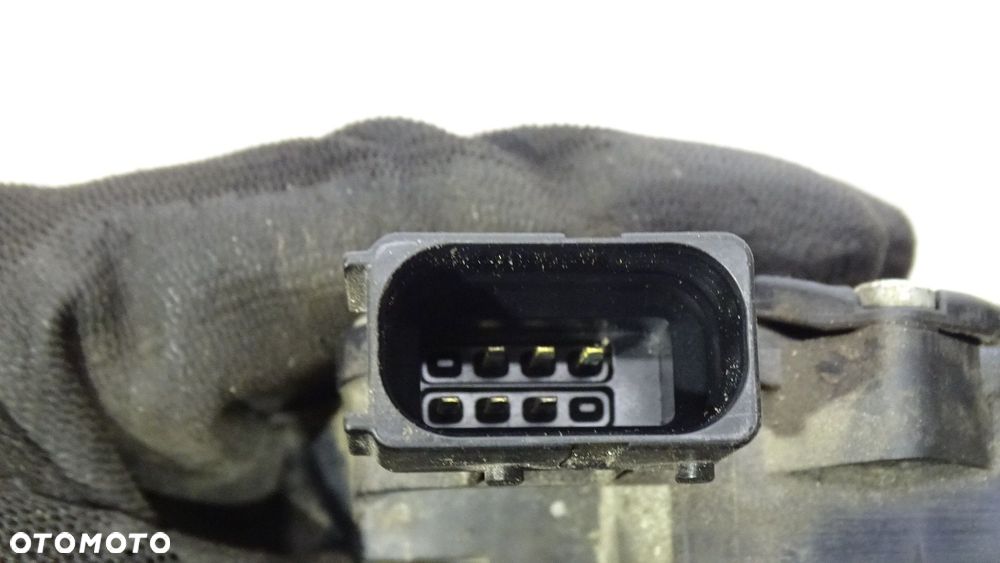 ZAMEK PRAWY TYŁ DRZWI OPEL CORSA D 1.2 13258267 ER - 5