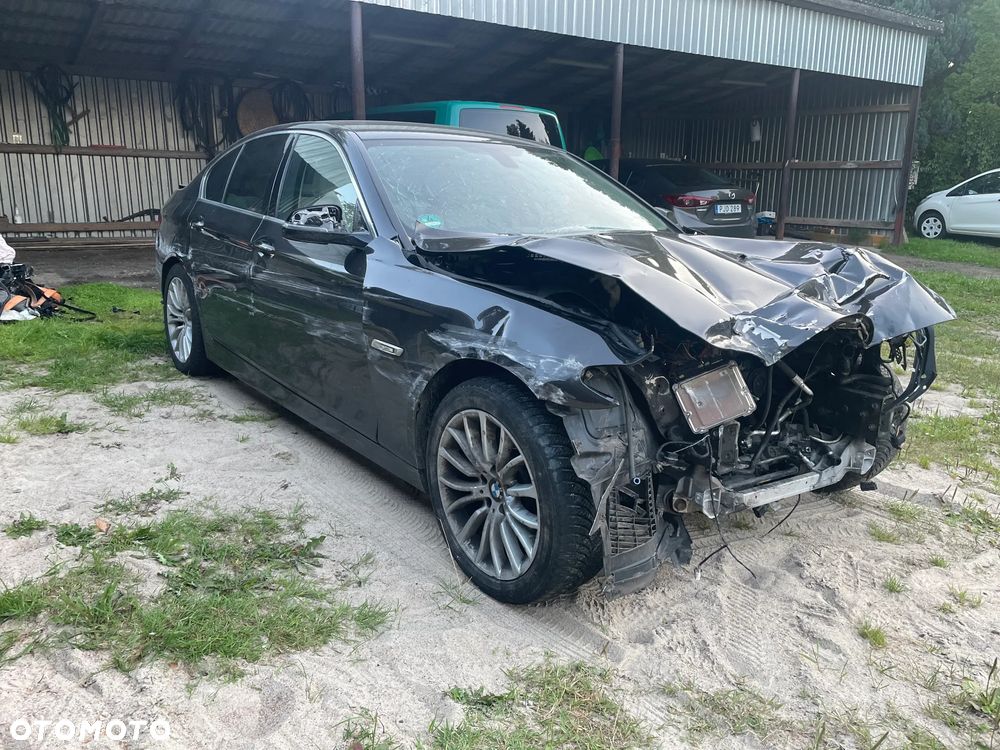 BMW Seria 5 520d xDrive Luxury Line - 10