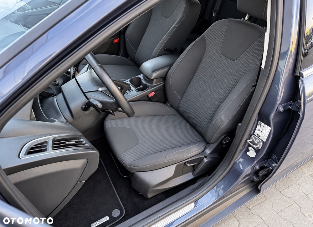 Ford Focus 1.0 EcoBoost STart-Stopp-System TITANIUM - 16