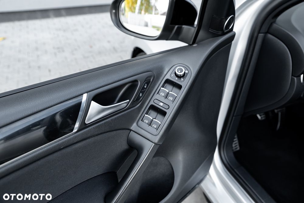 Volkswagen Golf 2.0 GTI - 19