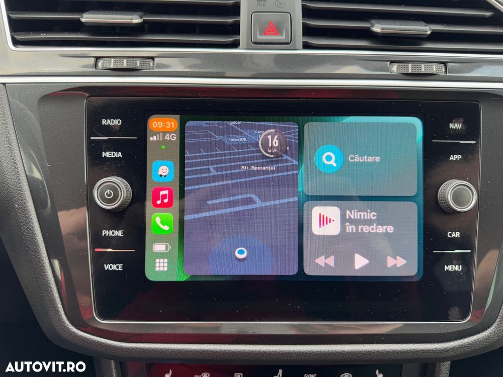 Volkswagen Tiguan 2.0 TDI SCR 4MOTION DSG Elegance - 18