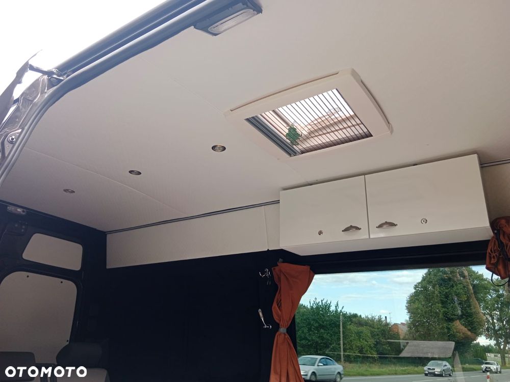 Mercedes-Benz sprinter - 19