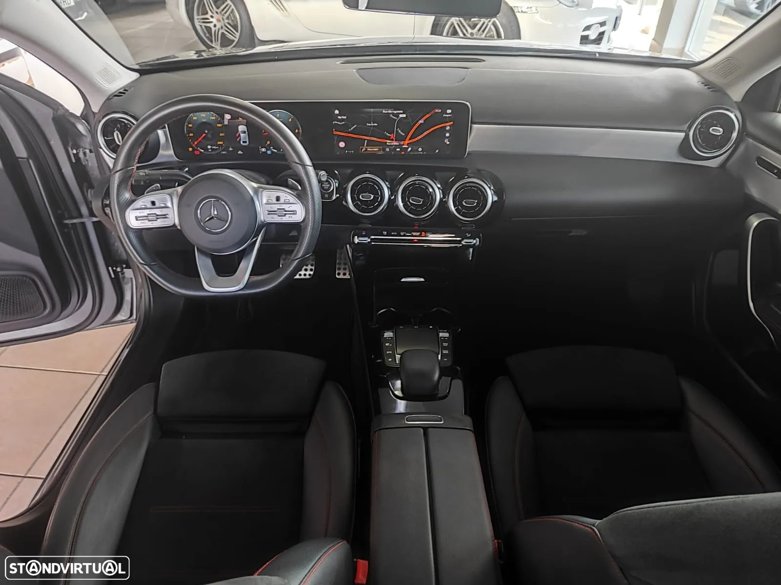 Mercedes-Benz A 220 Limousine d 8G-DCT AMG Line - 19
