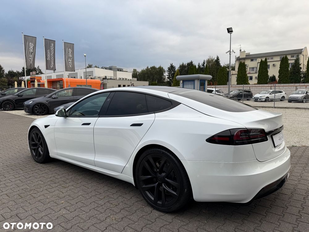 Tesla Model S Long Range - 9