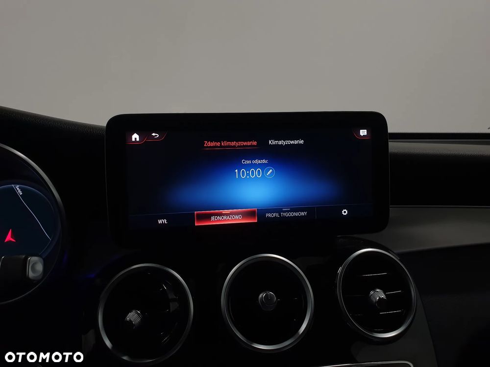 Mercedes-Benz GLC 300 de 4Matic 9G-TRONIC AMG Line Plus - 21