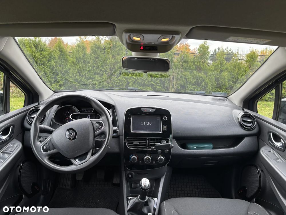 Renault Clio - 6