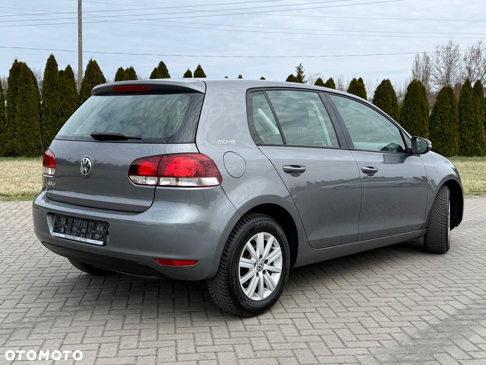 Volkswagen Golf - 11