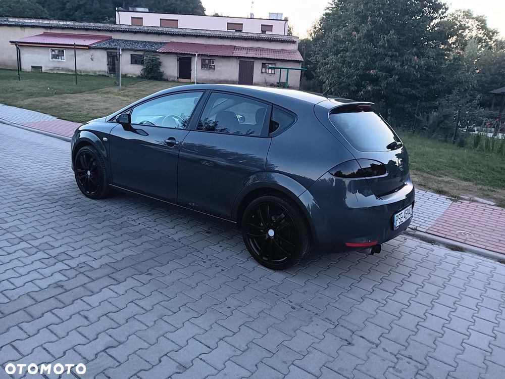 Seat Leon 2008 photo 5