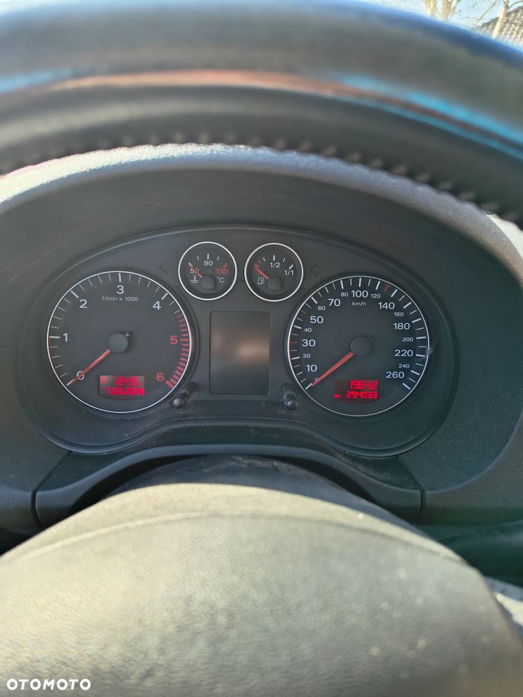 Audi A3 Sportback - 3