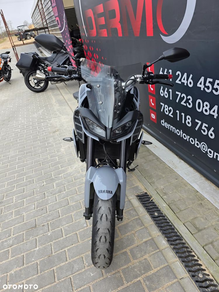 Yamaha MT - 16