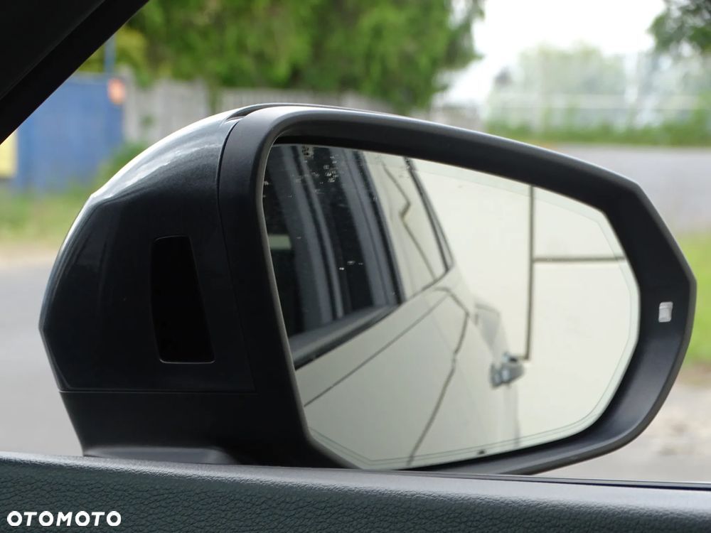 Audi Q3 Sportback - 27