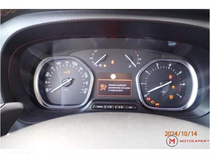 Opel Zafira - 17