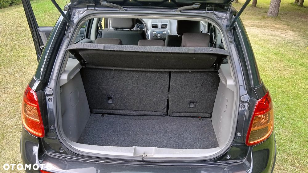 Suzuki SX4 1.6 Comfort - 6