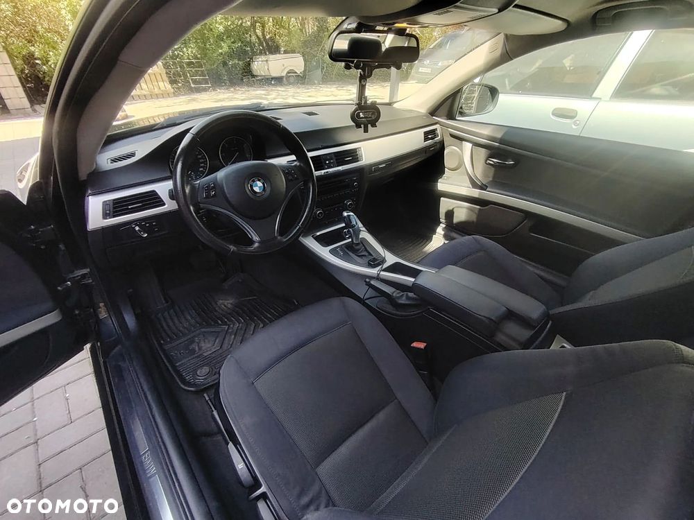 BMW Seria 3 320d xDrive M Sport Edition - 7