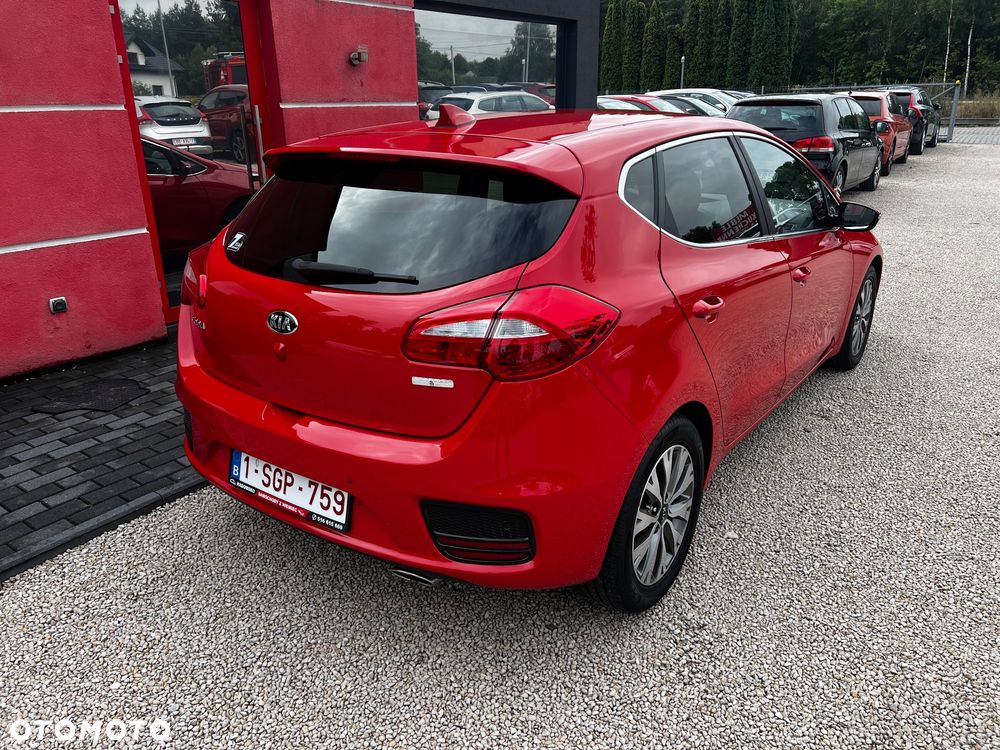 Kia Ceed 1.4 CVVT Attract - 2