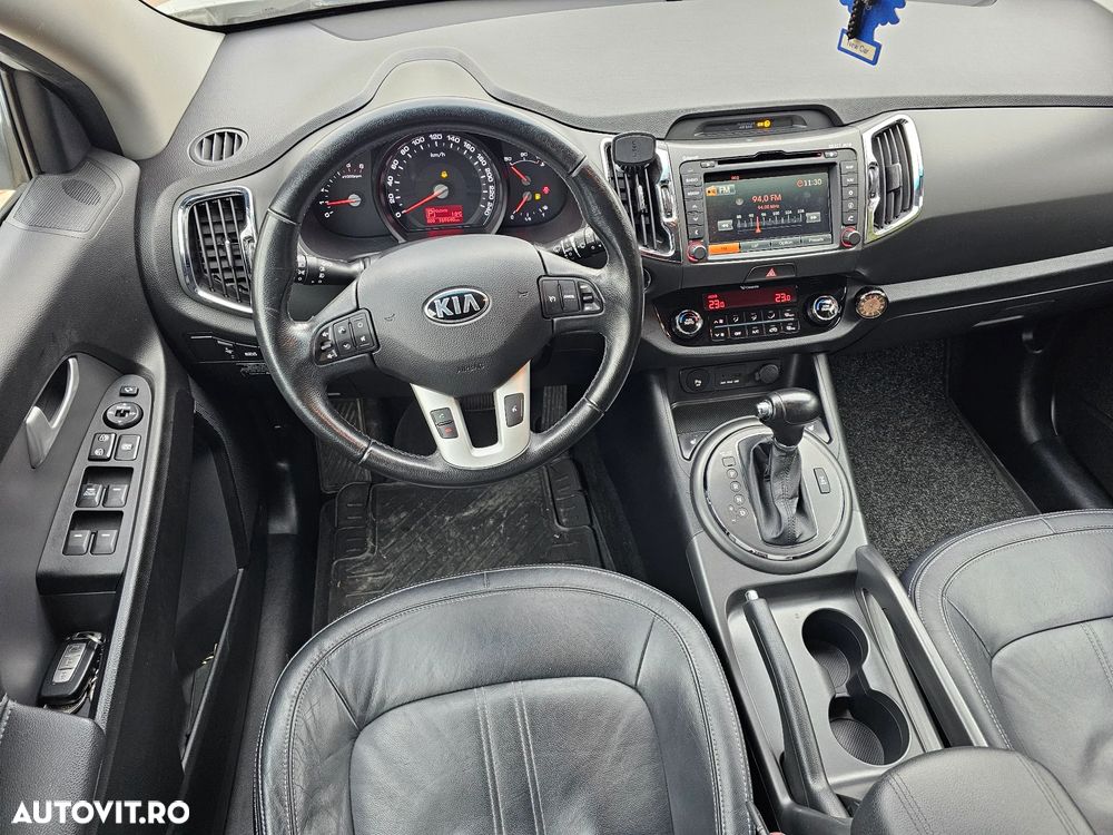 Kia Sportage 2.0 CRDI 184 4WD Automatik Spirit - 28