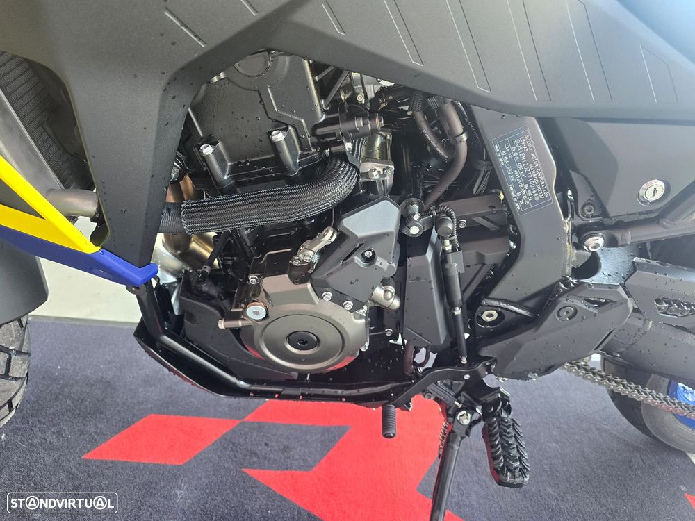 Suzuki DL 800 DE MY26 - 10