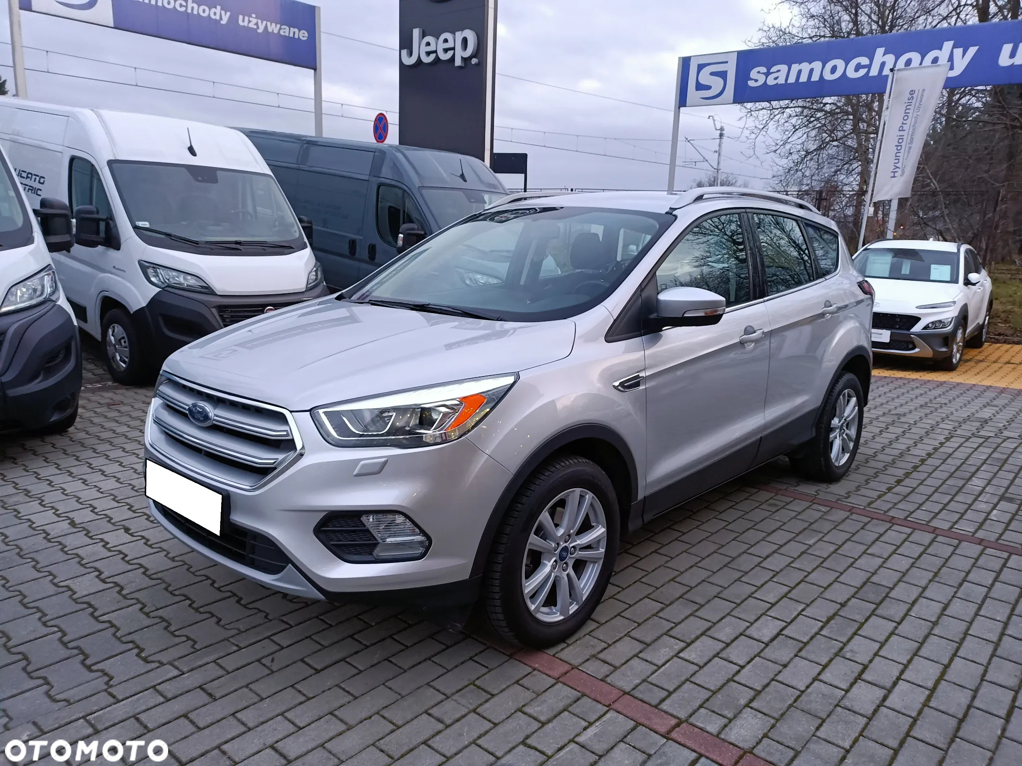 Ford Kuga 1.5 EcoBoost FWD Titanium ASS - 2