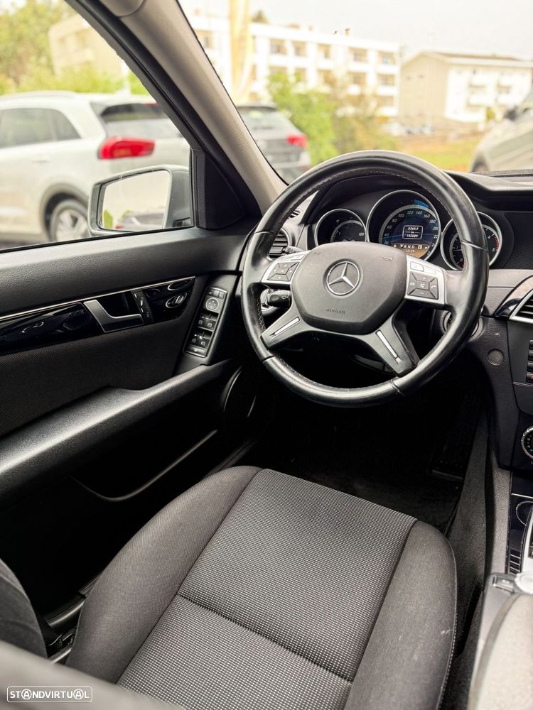 Mercedes-Benz C 200 CDI Elegance BlueEfficiency Aut. - 32