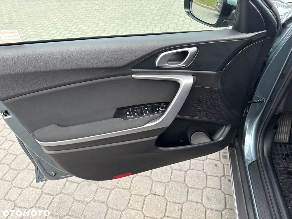 Kia XCeed 1.5 T-GDI M DCT - 10