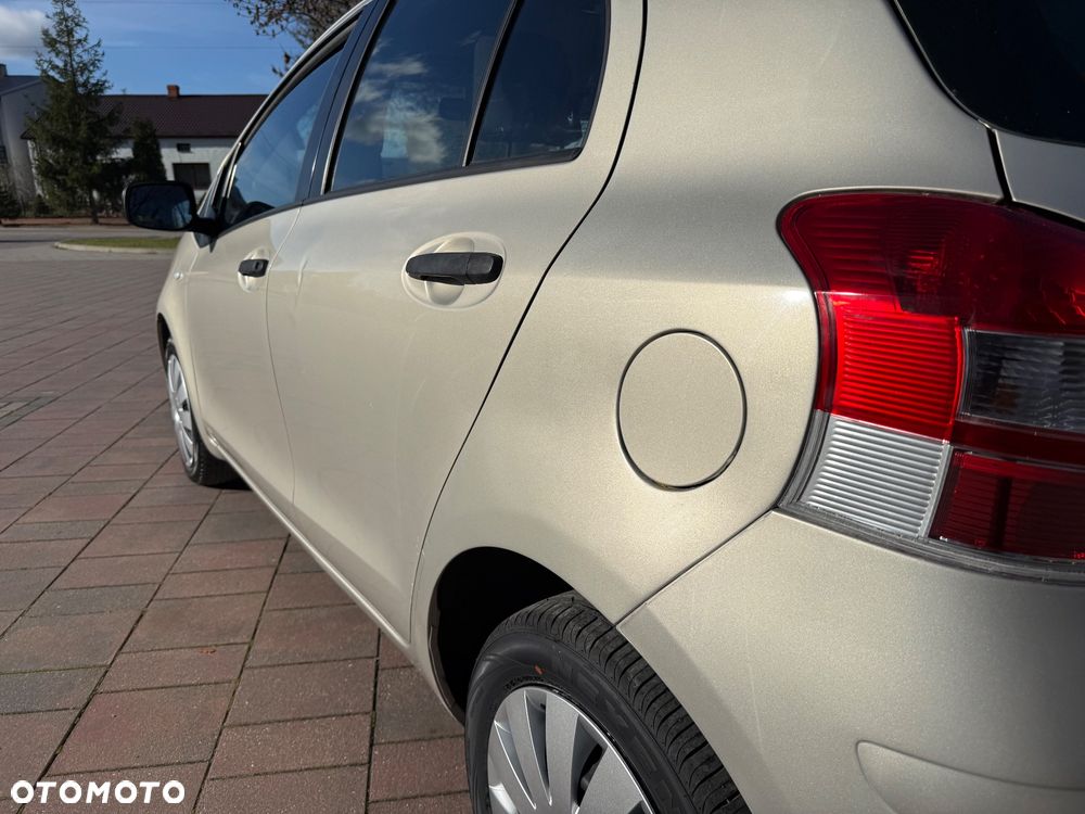 Toyota Yaris 1.33 Luna - 14