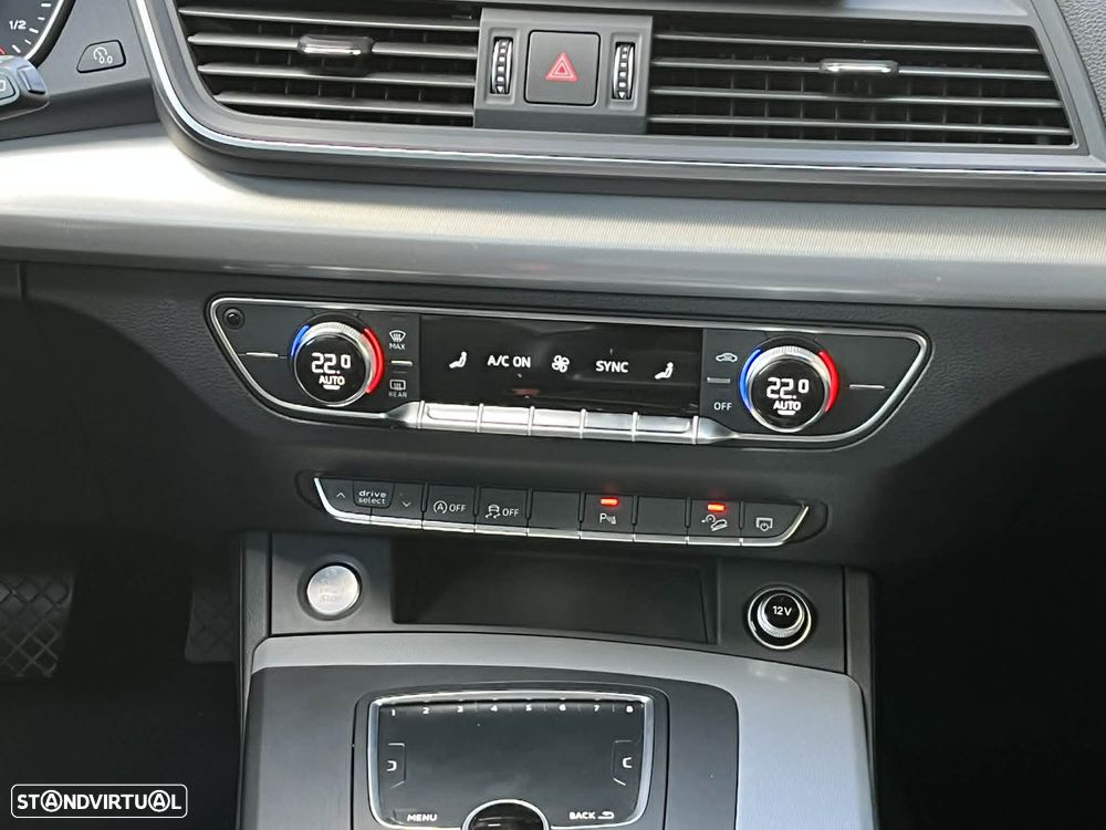 Audi Q5 2.0 TDI quattro Sport S-tronic - 27