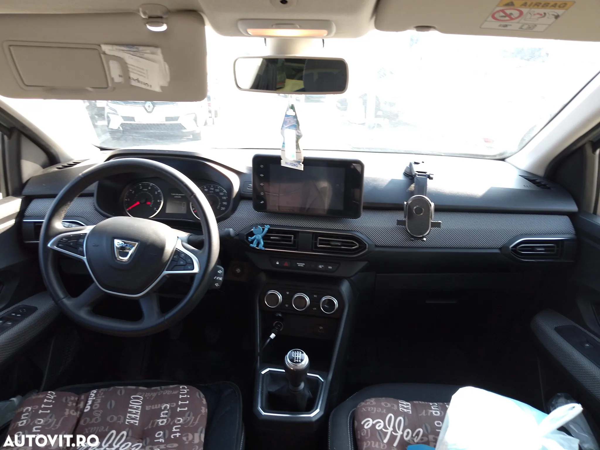Dacia Logan TCe 90 MT6 Comfort - 8
