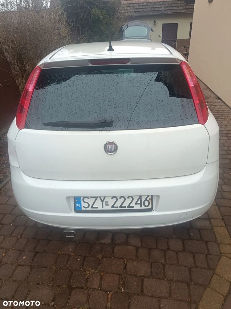 Fiat Punto - 4