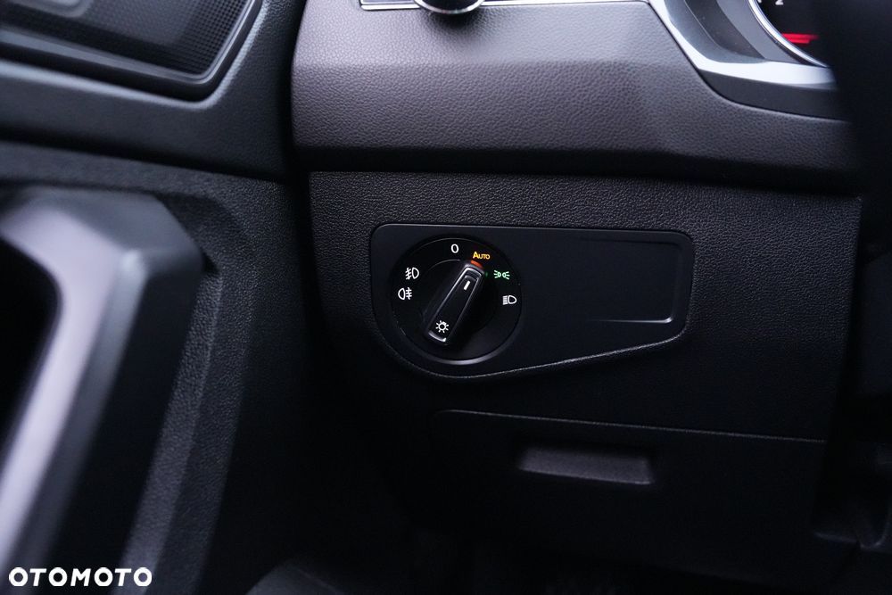 Volkswagen Tiguan - 14