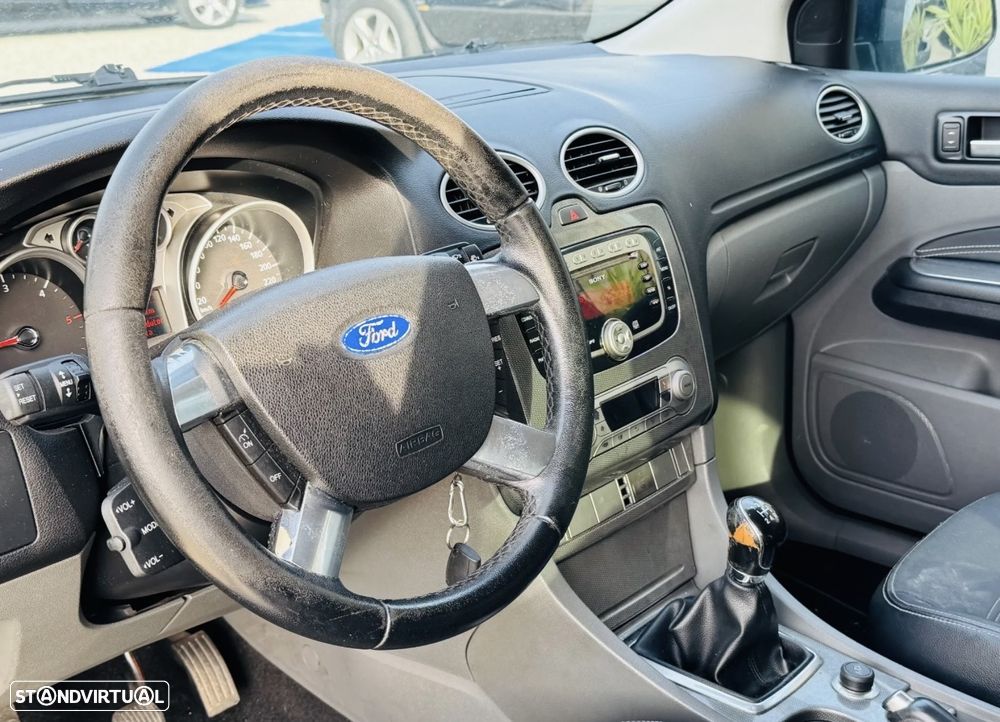 Ford Focus SW 1.6 TDCi Titanium - 4