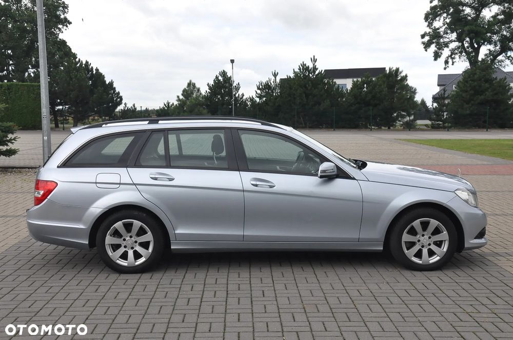 Mercedes-Benz Klasa C 200 CDI DPF (BlueEFFICIENCY) - 11