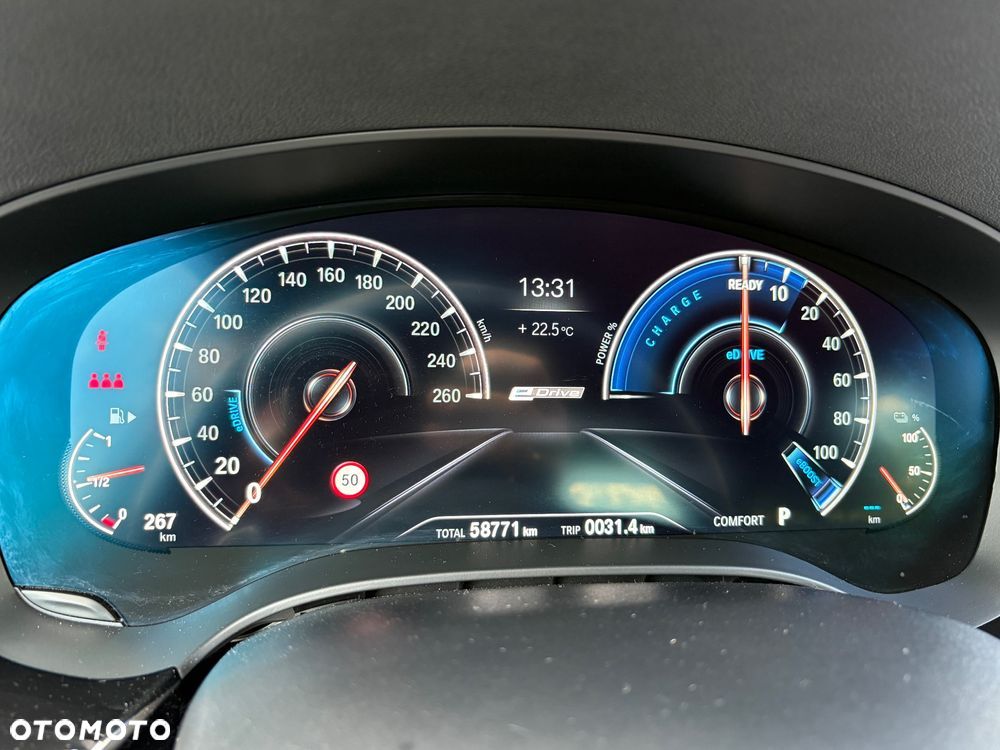 BMW Seria 5 530e iPerformance GPF M Sport sport - 15