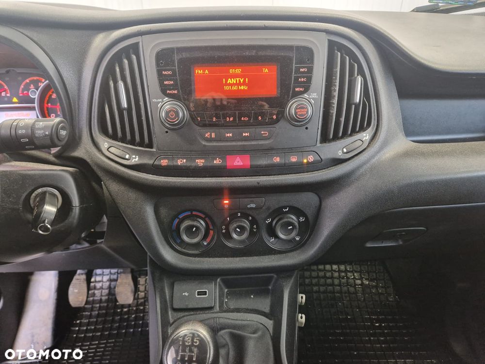 Fiat Doblo Cargo - 17