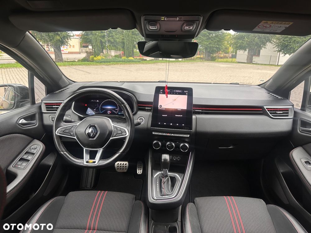 Renault Clio - 10