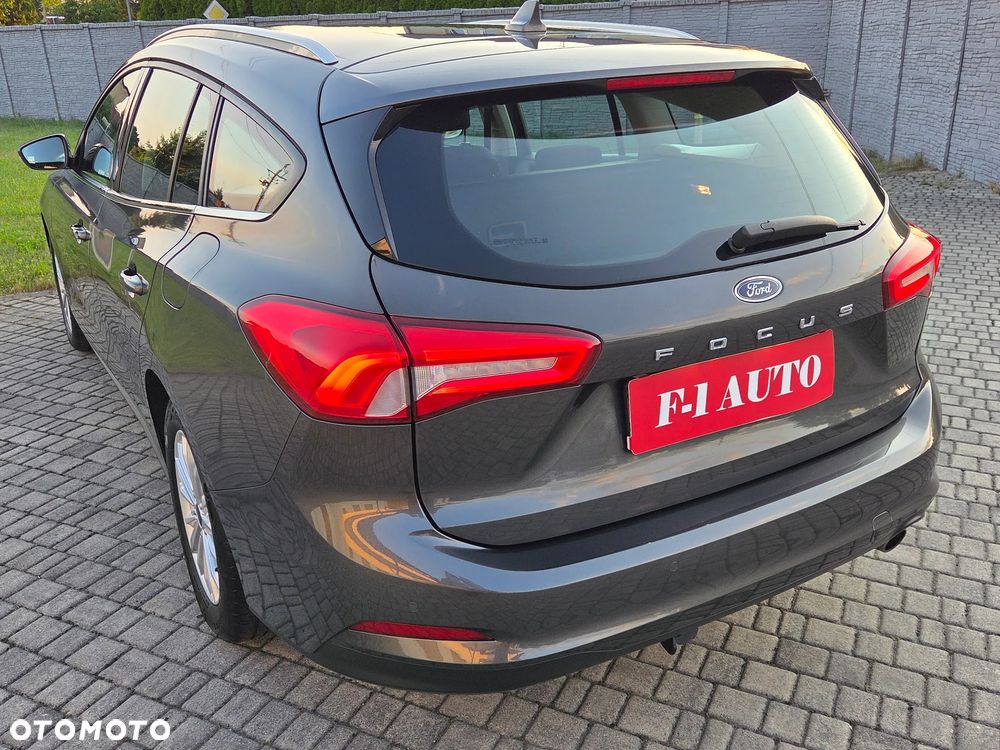 Ford Focus 2.0 EcoBlue Titanium Business - 4