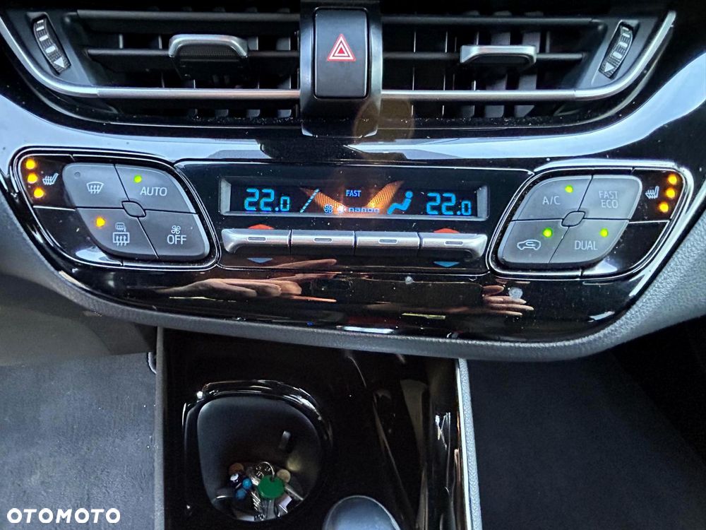 Toyota C-HR - 25