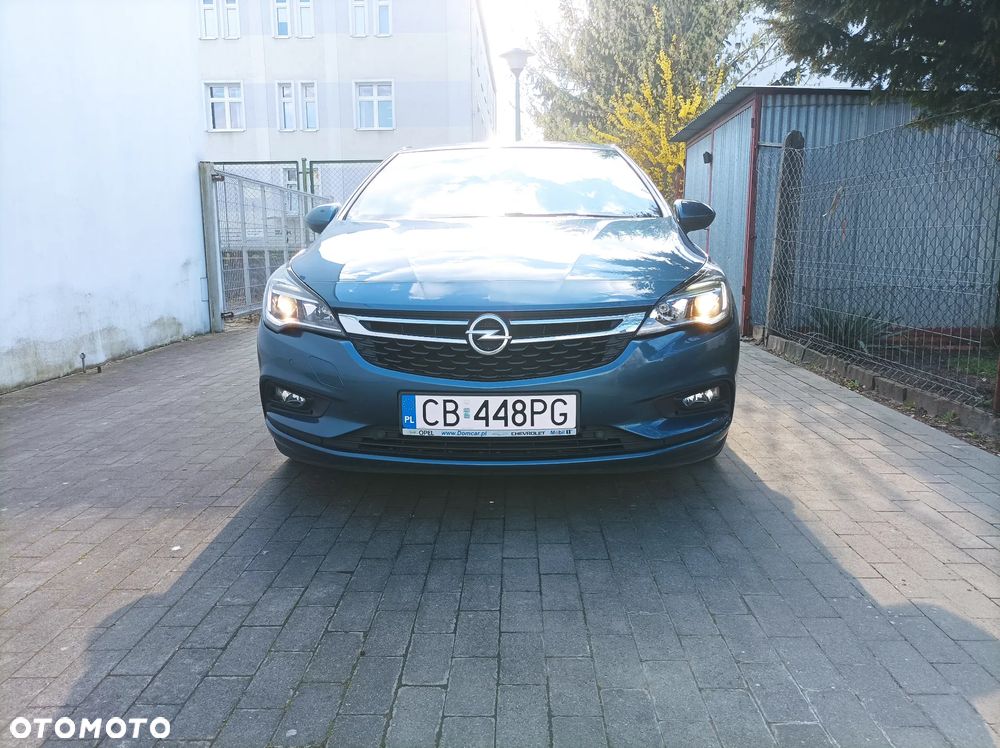 Opel Astra 1.4 T Elite - 11