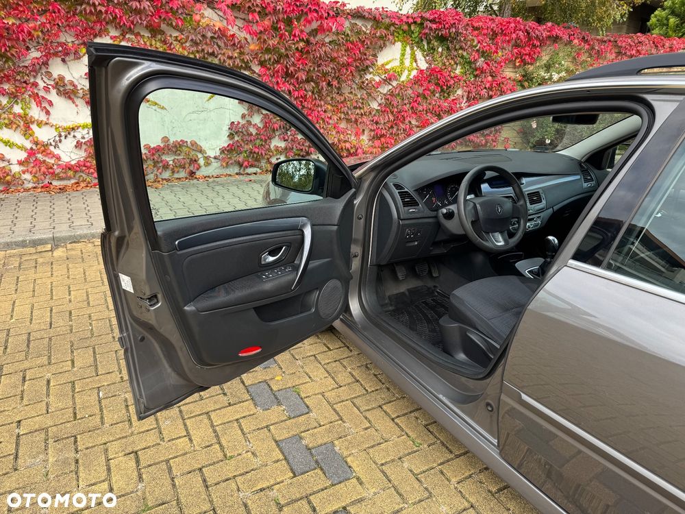 Renault Laguna - 28