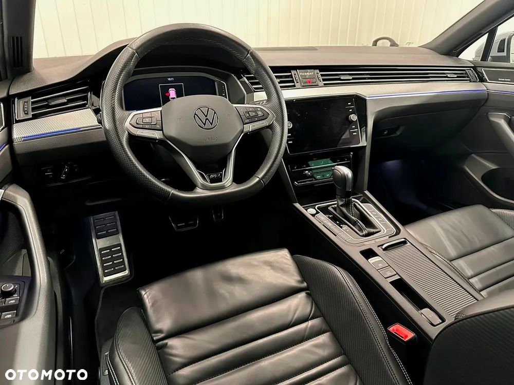 Volkswagen Passat Variant - 11