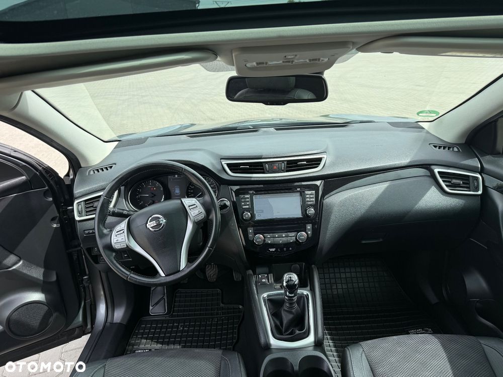 Nissan Qashqai 1.6 DIG-T Tekna+ - 19