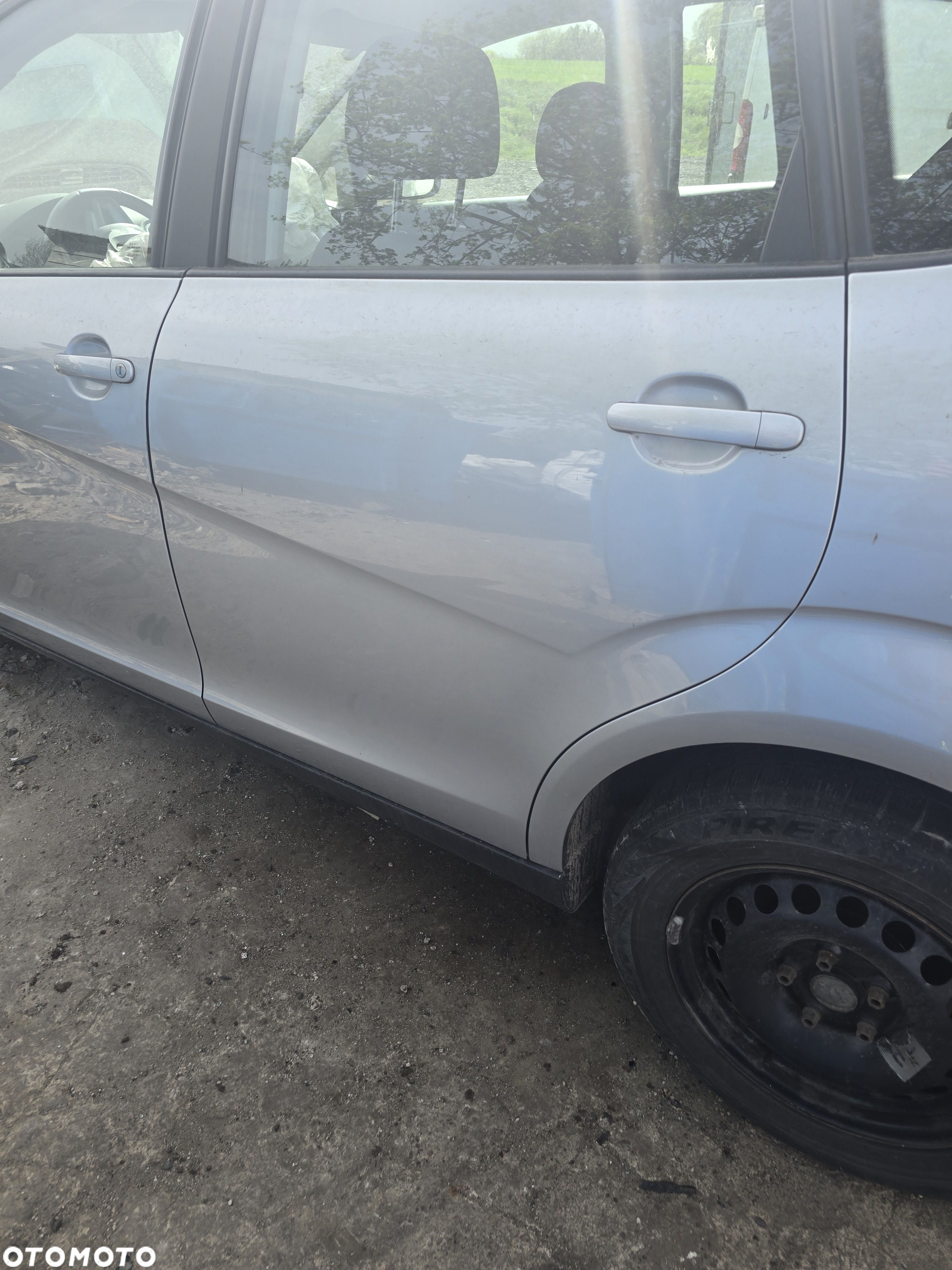 Drzwi lewy tył altea XL w kolorze LX7W - 1