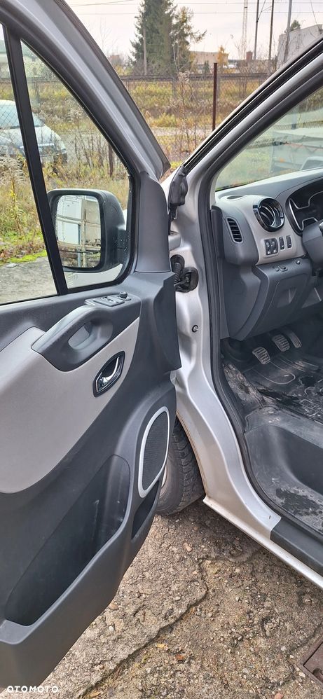 Renault Trafic - 9