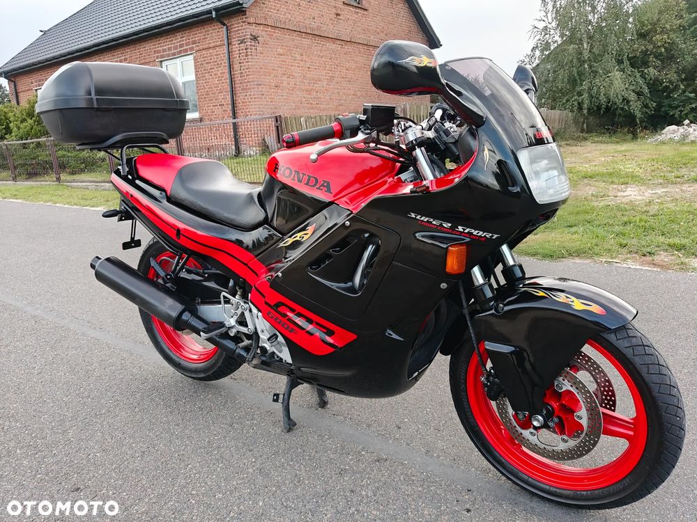 Honda CBR - 18