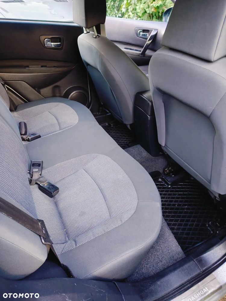 Nissan Qashqai 1.5 dCi DPF visia - 19