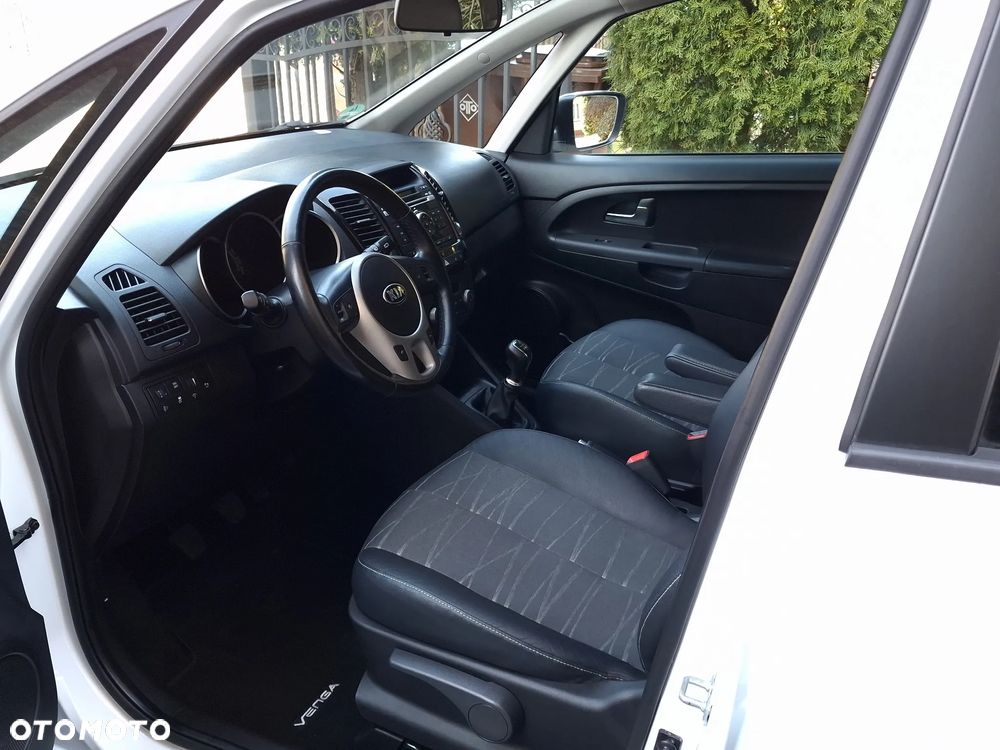 Kia Venga 1.6 CVVT Dream-Team Edition - 5